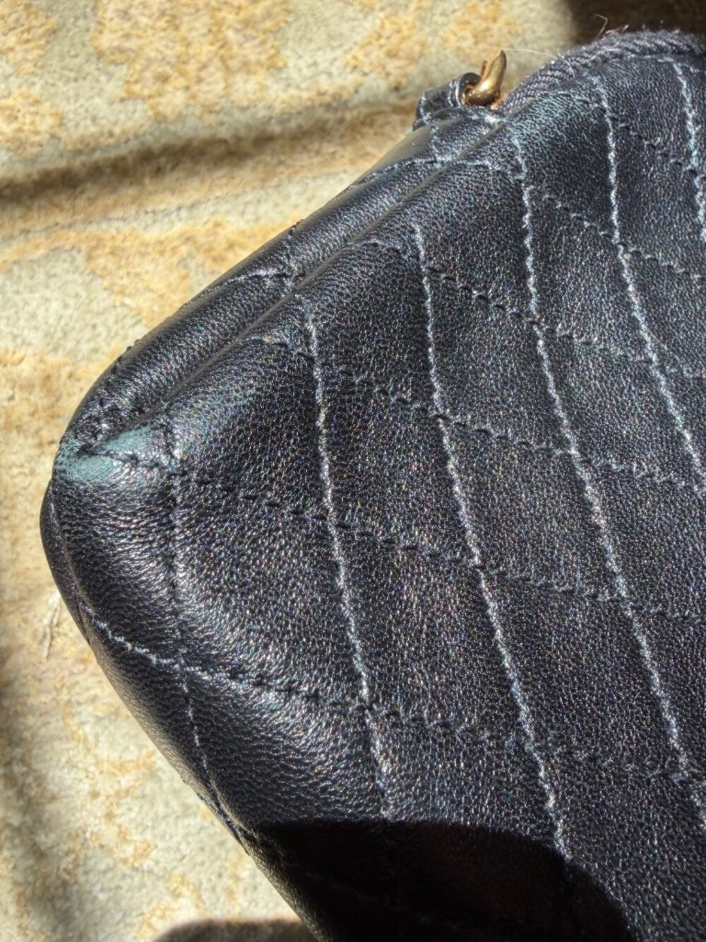 Saint Laurent Gaby mini YSL crossbody bag in quilted leather - Picture 7 of 10